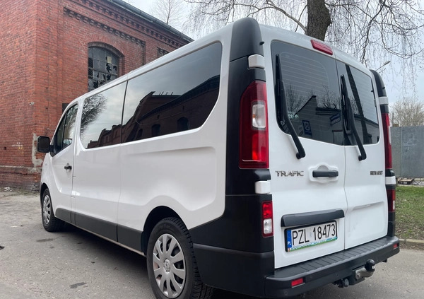 Renault Trafic cena 76900 przebieg: 219123, rok produkcji 2018 z Baborów małe 529